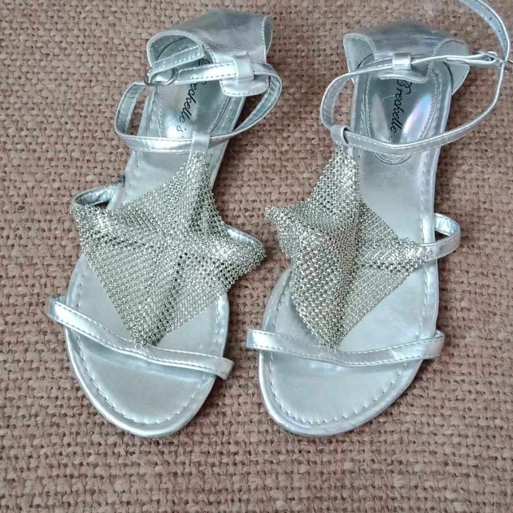 Breckelles Sandals